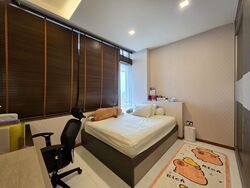 The Trumps (D14), Condominium #585507801